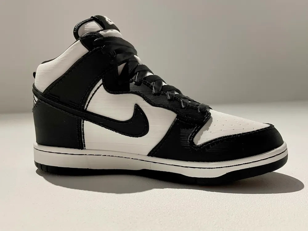 NIKE DUNK HIGH