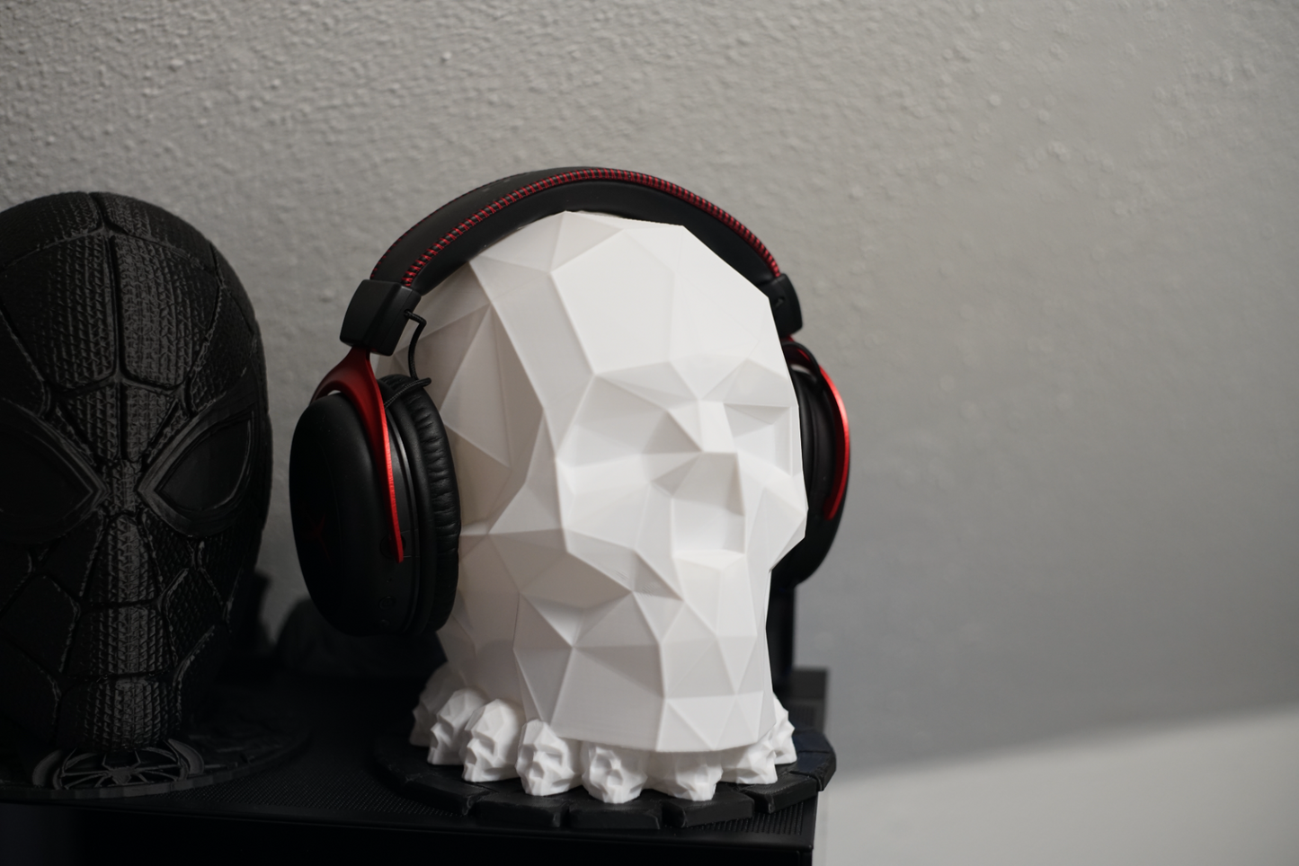 Skull LowPoly Headset stand