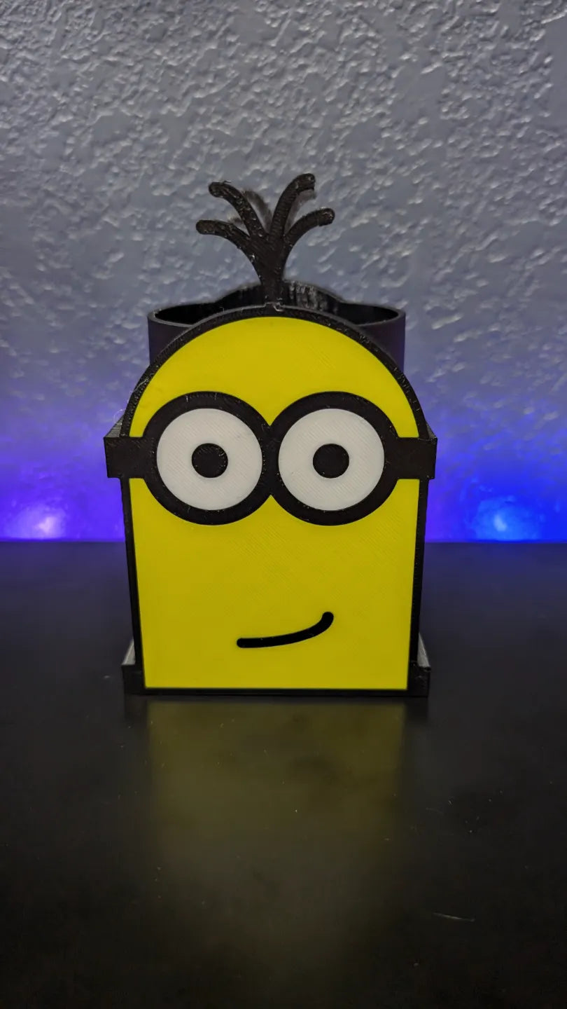 Minion Themed Pencil and Sticky Note Holder