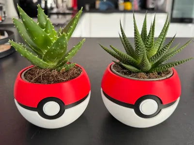 Pokeball flower pot