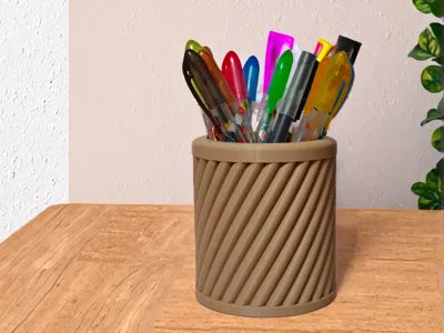 Spinning Pen Holder